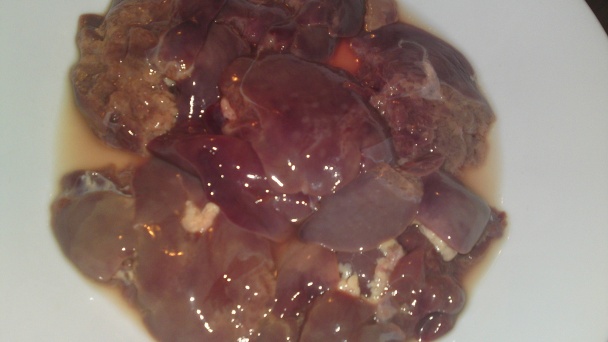 Kuracia pečeň pečená v husacej masti s husacími oškvarkami (fotorecept) - obrázok 3