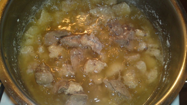 Kuracia pečeň pečená v husacej masti s husacími oškvarkami (fotorecept) - obrázok 8