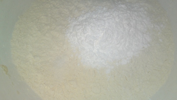 Orechové osie hniezda bez vajíčok (fotorecept) - obrázok 1