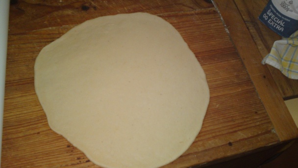 Rohlíky plnené orieškovou Nutelou z brioškového cesta (fotorecept) - obrázok 8