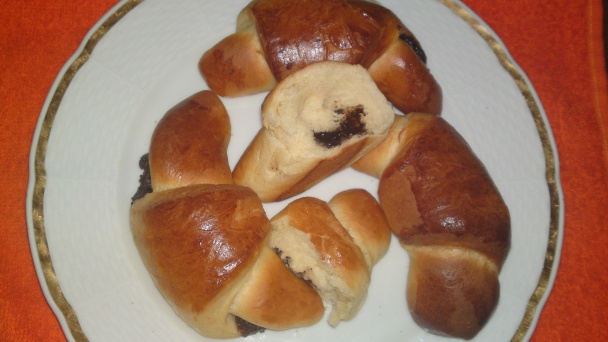 Rohlíky plnené orieškovou Nutelou z brioškového cesta (fotorecept) - obrázok 14