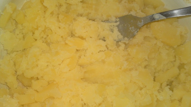 Špenátovo-zemiakové guľky s bryndzou a údenou slaninkou /fotorecept/ - obrázok 4