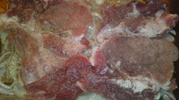 Krkovička pečená na cibuli a na cesnaku /fotorecept/ - obrázok 6