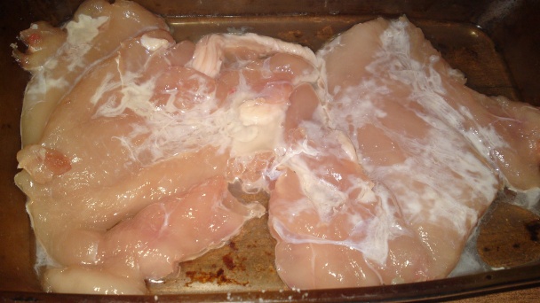 Kuracie prsia plnené glazovanou mrkvičkou v slaninovom kabátiku (fotorecept) - obrázok 1