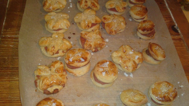 Slané kysnuté kvety plnené jemnou salámou (fotorecept) - obrázok 14