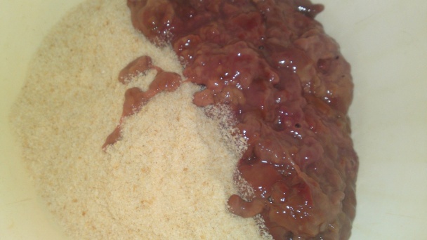 Polievka zo špikových hovädzích kostí s pečeňovými knedličkami (fotorecept) - obrázok 6