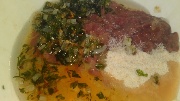 Polievka zo špikových hovädzích kostí s pečeňovými knedličkami (fotorecept) - obrázok 8