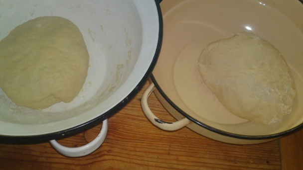 Pruhovaný kysnutý koláč (fotorecept) - obrázok 5