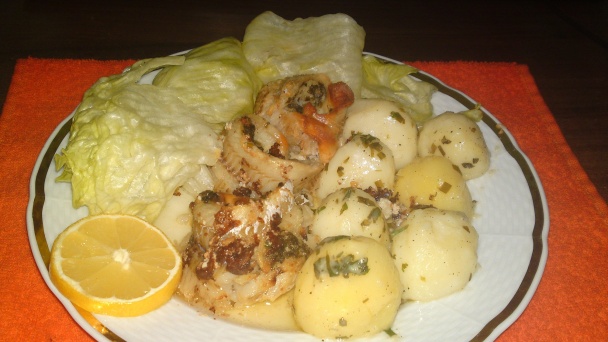 Rybacie závitky s jarnými bylinkami na masle s novými zemiakmi (fotorecept) - obrázok 11