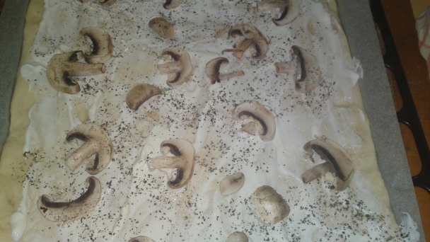 Smotanový posúch so šampiňónmi a s medvedím cesnakom (fotorecept) - obrázok 8