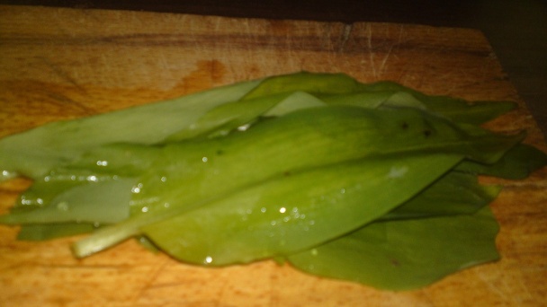 Tvarohovo bryndzová nátierka s medvedím cesnakom (fotorecept) - obrázok 3