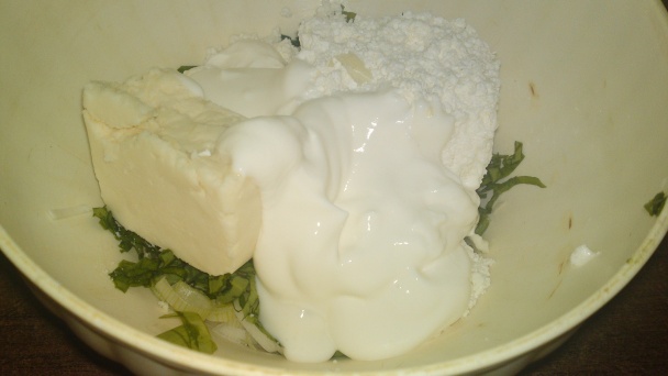 Tvarohovo bryndzová nátierka s medvedím cesnakom (fotorecept) - obrázok 8