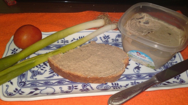 Jemná krémová paštéta z kuracej pečene (fotorecept) - obrázok 11