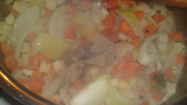 Diviačie stehno na červenom víne v šípkovej omáčke (fotorecept) - obrázok 10