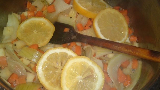 Diviačie stehno na červenom víne v šípkovej omáčke (fotorecept) - obrázok 11