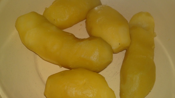 Zemiakovo-šampiňónové fašírky so syrovým krémom z údeného polooštiepka (fotorecept) - obrázok 1