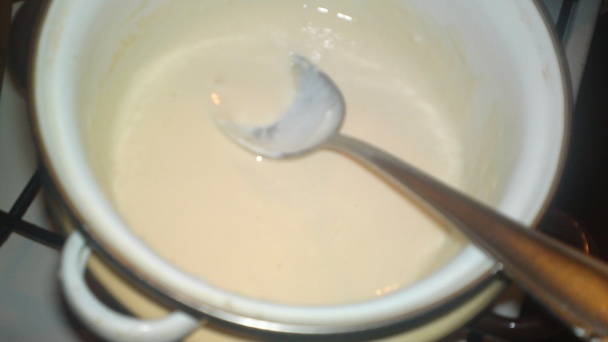 Pečené kuracie stehná na víne s jemným cesnakovým krémom (fotorecept) - obrázok 8