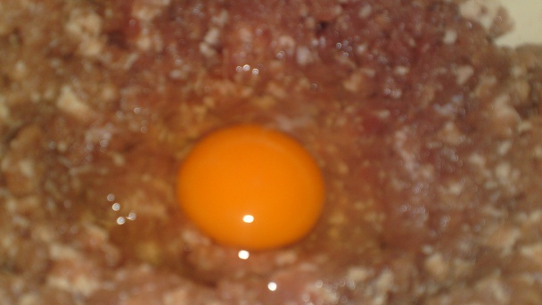 Španielske Albondigas z Andalúzie - mäsové guľôčky v paradajkovej omáčke (fotorecept) - obrázok 5