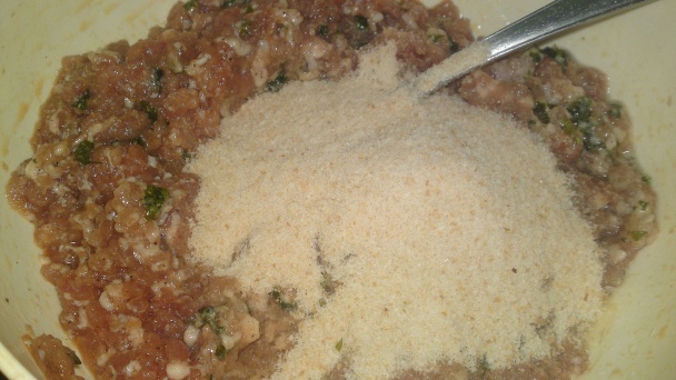 Španielske Albondigas z Andalúzie - mäsové guľôčky v paradajkovej omáčke (fotorecept) - obrázok 9