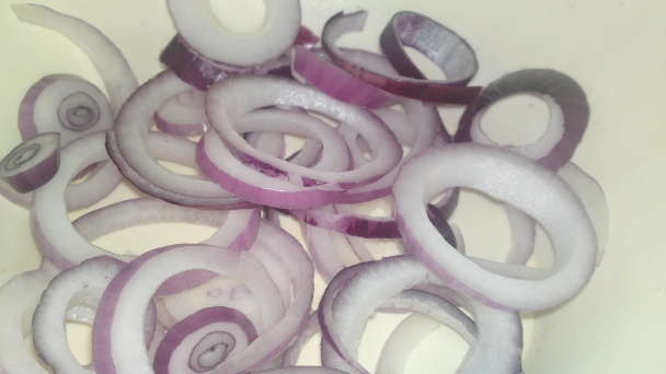 Grécky šalát na pikantný spôsob (fotorecept) - obrázok 1