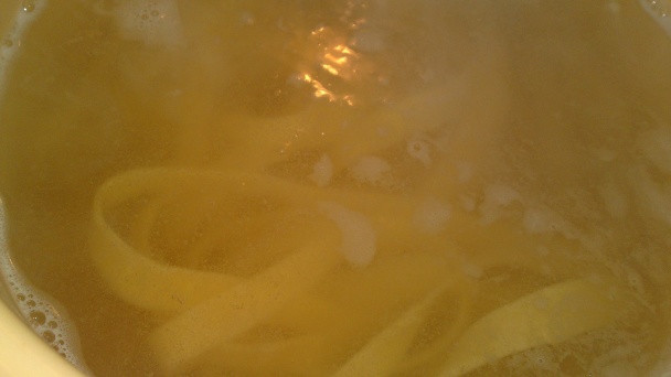 Domáce tagliatelle z múky semolina durum so šampiňónmi (fotorecept) - obrázok 9