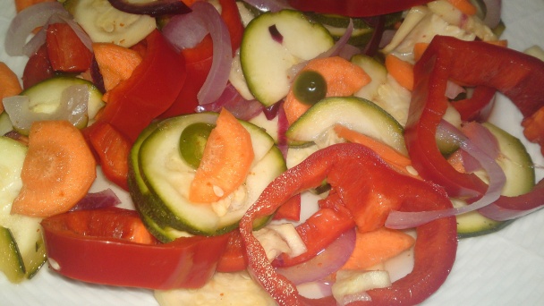 Pikantný letný šalát z cukety a kápie (fotorecept) - obrázok 11