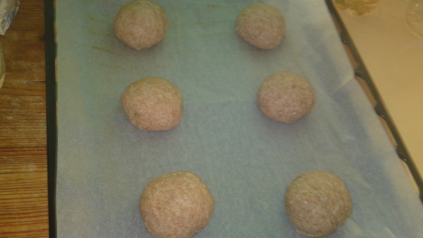 Rýchle zdravé žemle zo špaldovej celozrnnej múky a ovsených vločiek (fotorecept) - obrázok 6