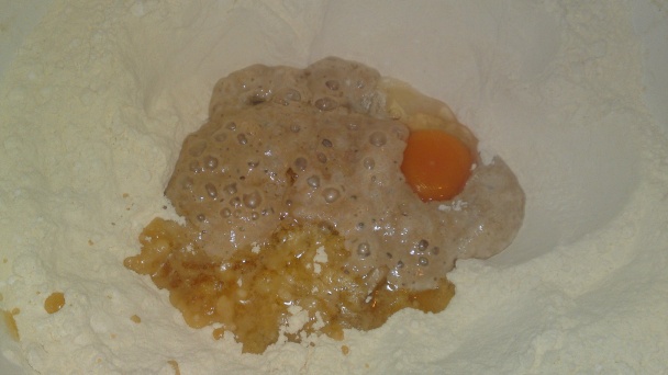 Nadýchaný kakaový kysnutý závin (fotorecept) - obrázok 5