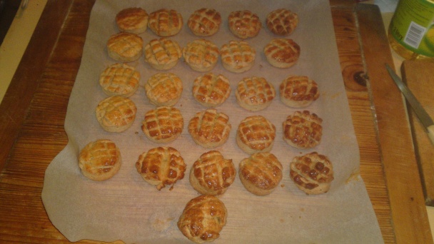 Jednoduché a rýchle oškvarkové pagáčiky (fororecept) - obrázok 14