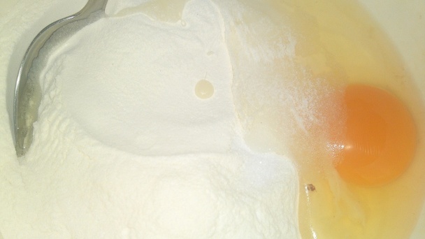 Jogurtové halušky s tvarohom a údenou slaninkou (fotorecept) - obrázok 2