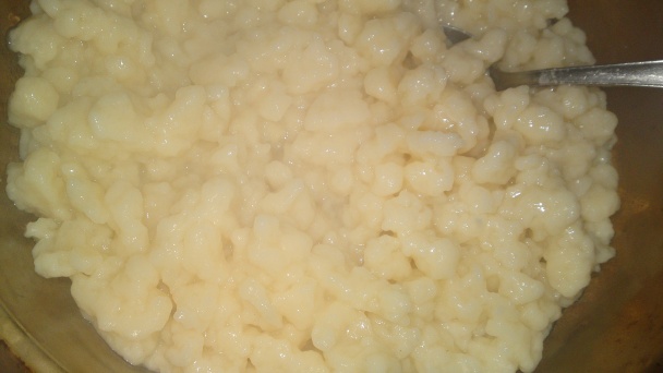 Jogurtové halušky s tvarohom a údenou slaninkou (fotorecept) - obrázok 8