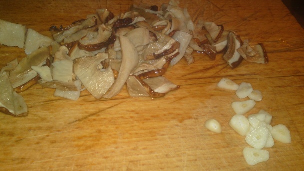 Sviatočná plnka do hydiny a rôznych mäsových rolád (fotorecept) - obrázok 6