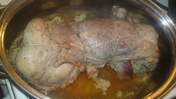 Morčacia roláda plnená sviatočnou plnkou na víne a pomarančoch (fotorecept) - obrázok 13