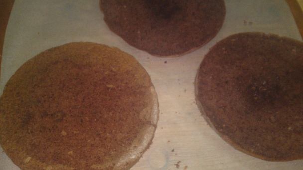Torta plná orechov s rumom a čokoládou na štýl Op Art (fotorecept) - obrázok 18