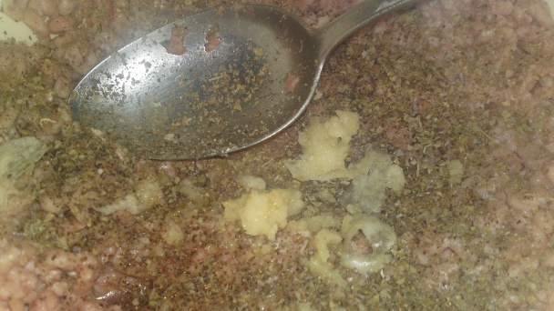 Pečené papriky plnené lievikom trúbkovitým so smotanovou omáčkou z lievika trúbkovitého (fotorecept) - obrázok 11