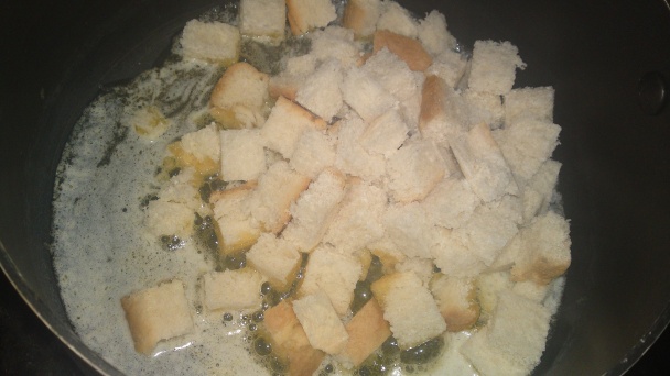 Domáca kysnutá žemľová knedľa (fotorecept) - obrázok 4