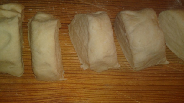 Maslové rohlíky v tvare S Thang Zhong (fotorecept) - obrázok 9