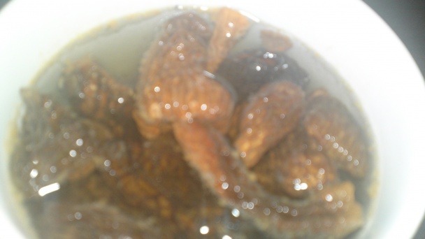 Slepačie stehná v krémovej omáčke so smrčkami (fotorecept) - obrázok 3