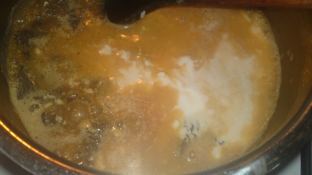 Slepačie stehná v krémovej omáčke so smrčkami (fotorecept) - obrázok 10