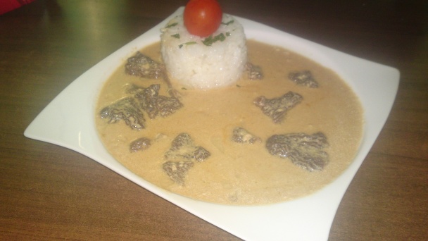 Slepačie stehná v krémovej omáčke so smrčkami (fotorecept) - obrázok 12