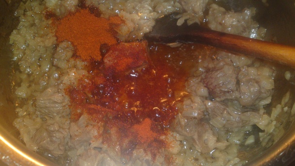 Hovädzie kocky na dubákoch (fotorecept) - obrázok 7