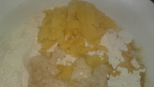 Zemiakový chlieb zo špaldy hladkej a celozrnnej s mliečno-smotanovým Thang Zhong (fotorecept) - obrázok 11