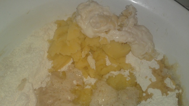 Zemiakový chlieb zo špaldy hladkej a celozrnnej s mliečno-smotanovým Thang Zhong (fotorecept) - obrázok 12