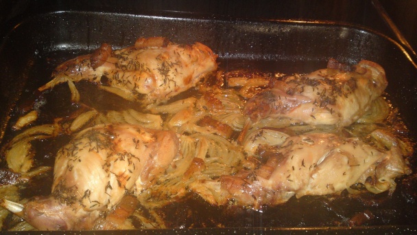 Pečené králičie stehná na tymiane špikované údenou slaninou a cesnakom (fotorecept) - obrázok 13