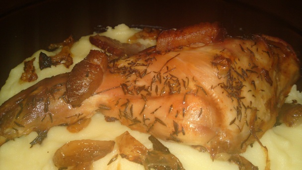 Pečené králičie stehná na tymiane špikované údenou slaninou a cesnakom (fotorecept) - obrázok 15