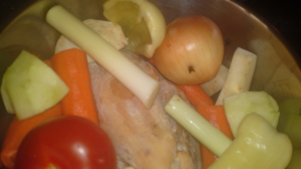 Sviatočná nedeľná polievka z perličky (fotorecept) - obrázok 3