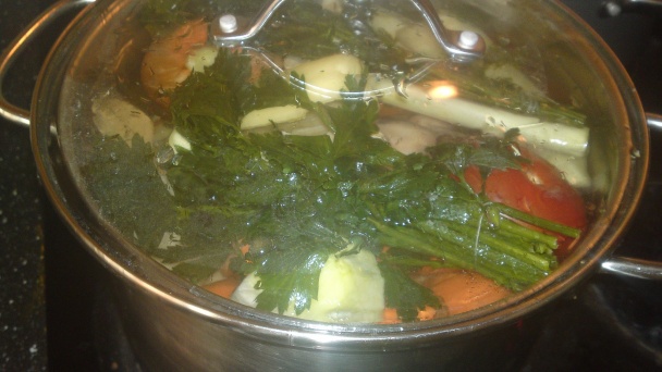 Sviatočná nedeľná polievka z perličky (fotorecept) - obrázok 7