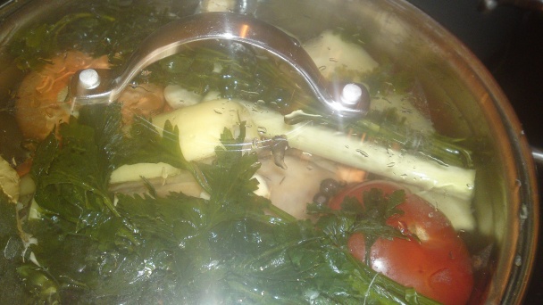 Sviatočná nedeľná polievka z perličky (fotorecept) - obrázok 8