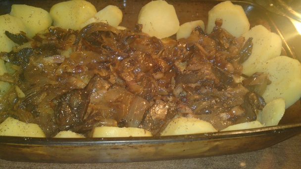 Zapečené prekladané zemiaky s dubákmi (fotorecept) - obrázok 13