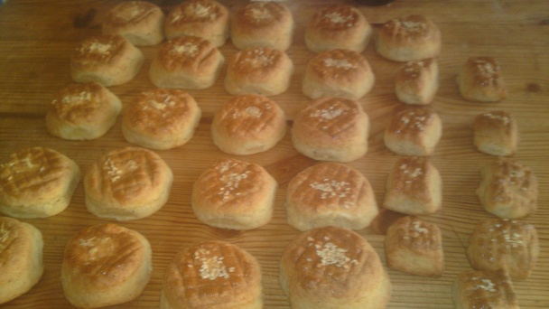 Krehké nekysnuté rýchle syrové pagáčiky s pecorinom a sezamom (fotorecept) - obrázok 21